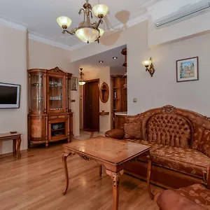  Appartamento Aristocratic Next To Cathedral By Flat Mаnager