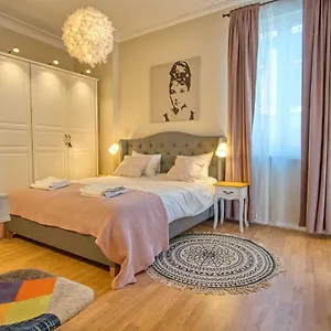 Apartment Audrey By Sofiaspot - Central, Metro To Airport, Sofia